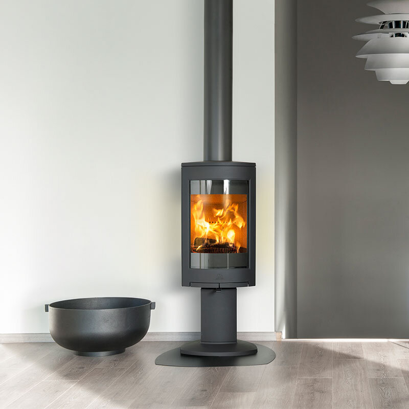 Kaminofen Jøtul F 370 Advance Serie aus Gusseisen 6,5 kW