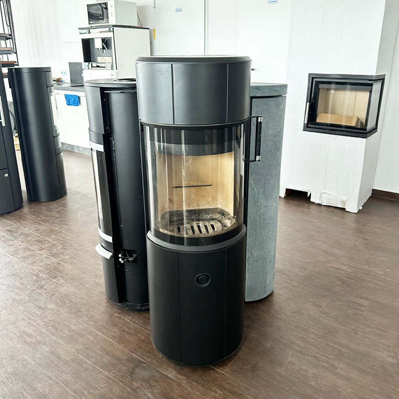 Ausstellungsstück Kaminofen Scan 67 - 1300 elektronischer Luftregelung 5,0 kW