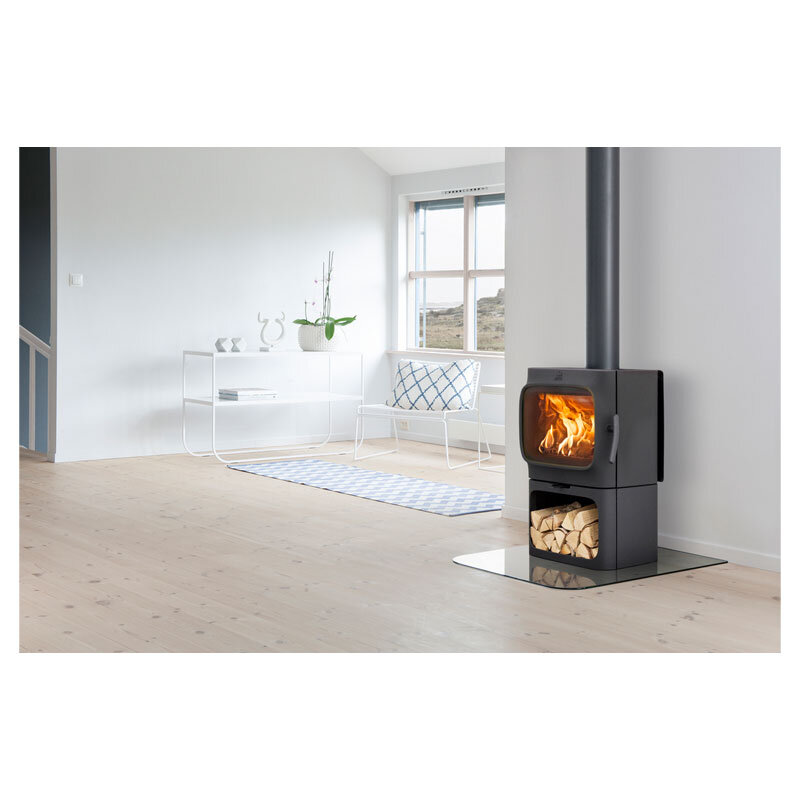 Kaminofen Jøtul F 305 B mit Sockel aus Gusseisen 7,5 kW