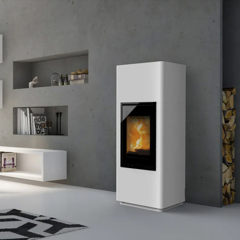 Kaminofen Lotus Beto 700+ mit 6 kW - wählbarer Varianten