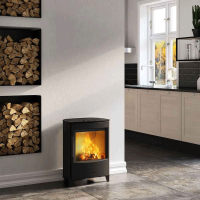 Kaminofen Wiking Mini 2  4,5 kW – zwei Höhen & Farben