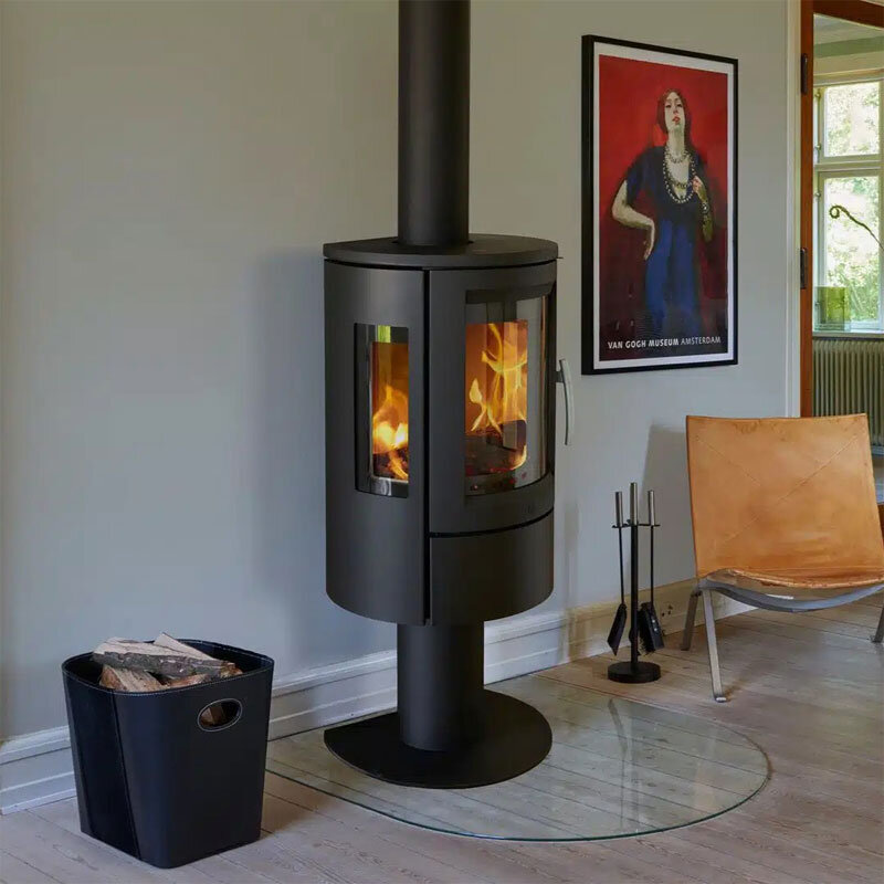 Kaminofen VARDE OVNE Nice Air mit Seitenscheiben 6,2 kW