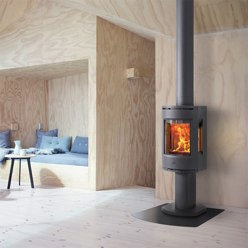 Kaminofen Jøtul F 130 Serie aus Gusseisen 4,7 kW